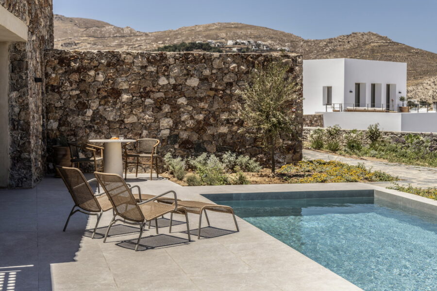 The Villas at Parilio_Suite Pool_2880x1920